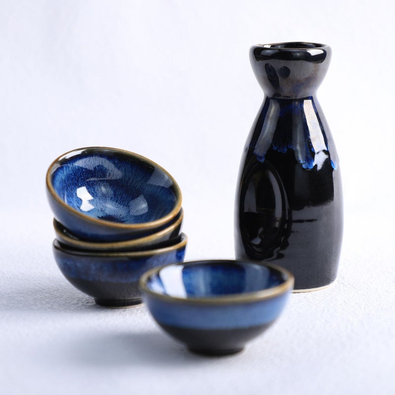 Sizikato 5PCS Stoneware Porcelain Sake Set Include 1PCS Sake Bottle and 4PCS Sake Cups - Image 2